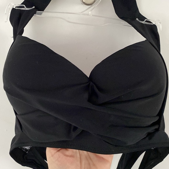 Black bikini tankini crossover criss-cross halter top padded - Picture 2 of 6